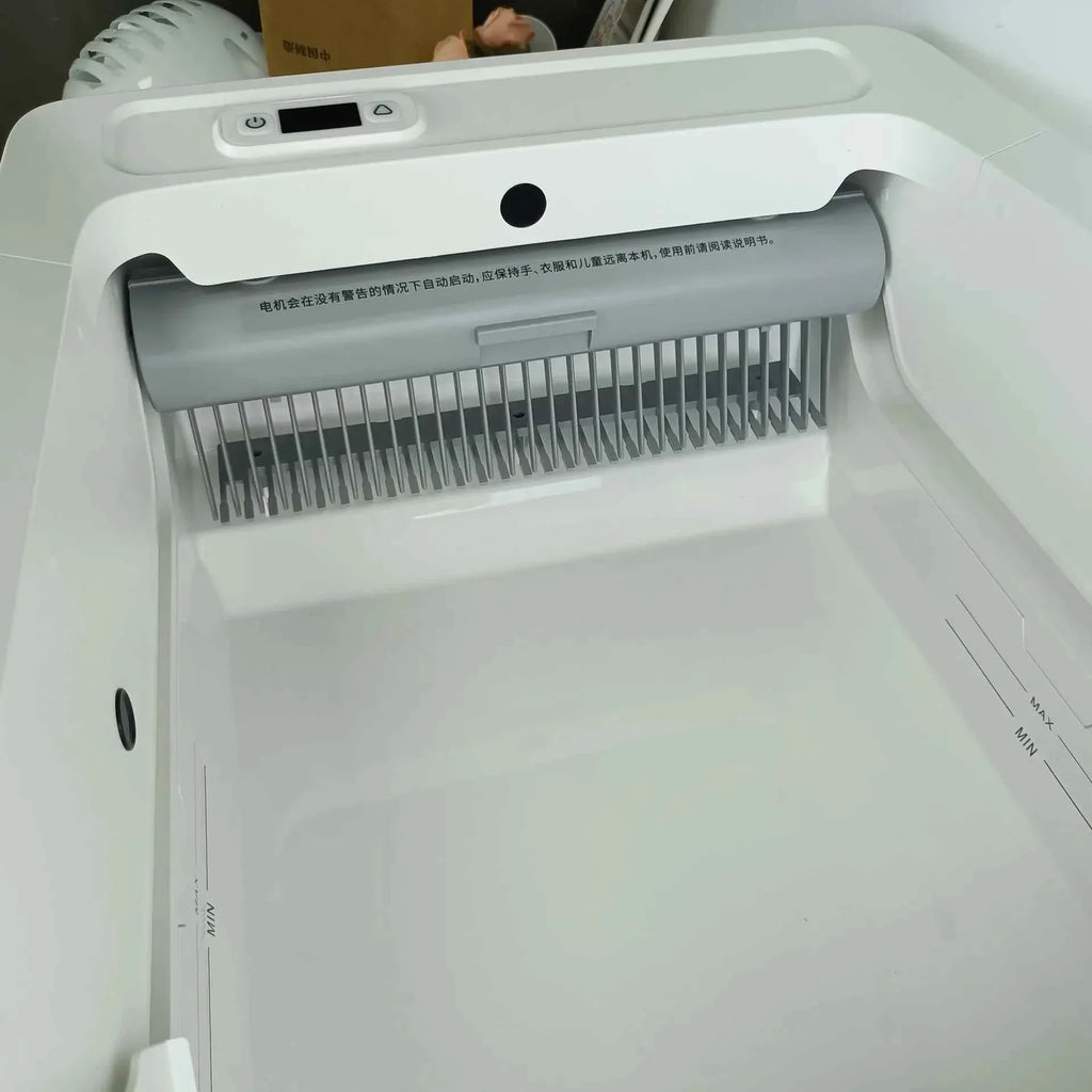 Smart Cat Litter Box with Automatic Self - Happy Tails - paws & love