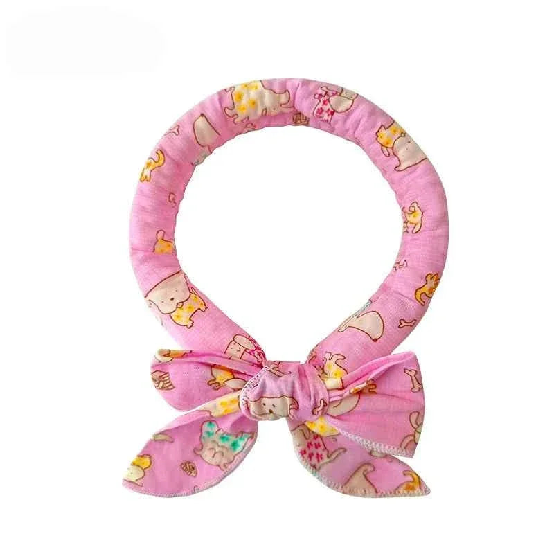 ChillPaws Pet Cooling Scarf - Instant Refreshment for Hot Days - Happy Tails