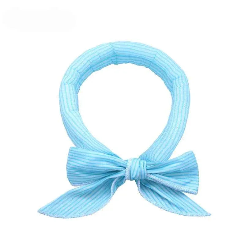 ChillPaws Pet Cooling Scarf - Instant Refreshment for Hot Days - Happy Tails