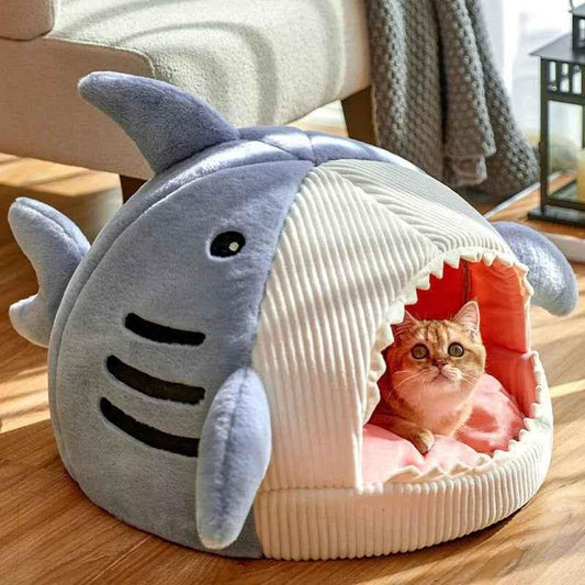 Shark Pet Bed - Plush Design - Happy Tails - paws & love