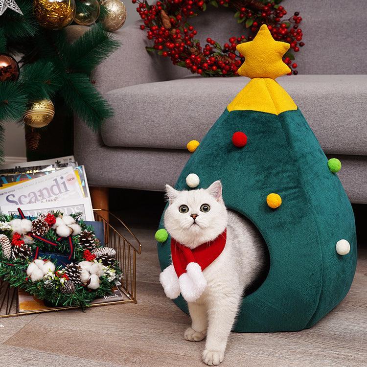 Festive Cat Bed - Cozy Holiday - Happy Tails